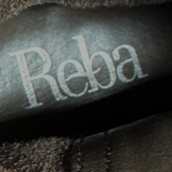 Reba Tan Suede Studded Western Cowboy Ankle Boots Size 8 - Picture 5 of 5